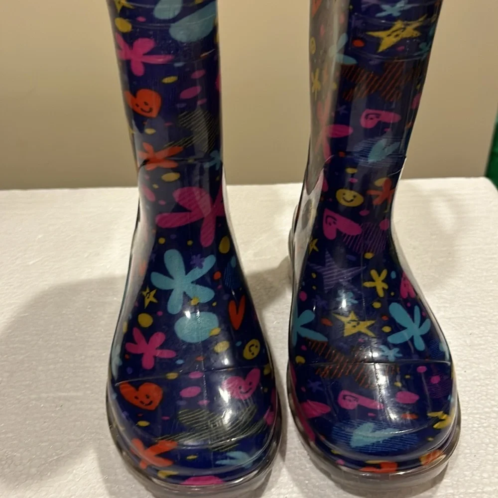 Western Chief Floral hearts stars smiley face Rain Boots light up heels size 10